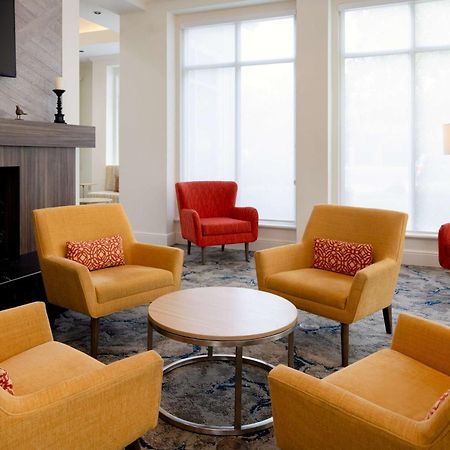 Hilton Garden Inn Roseville Ngoại thất bức ảnh