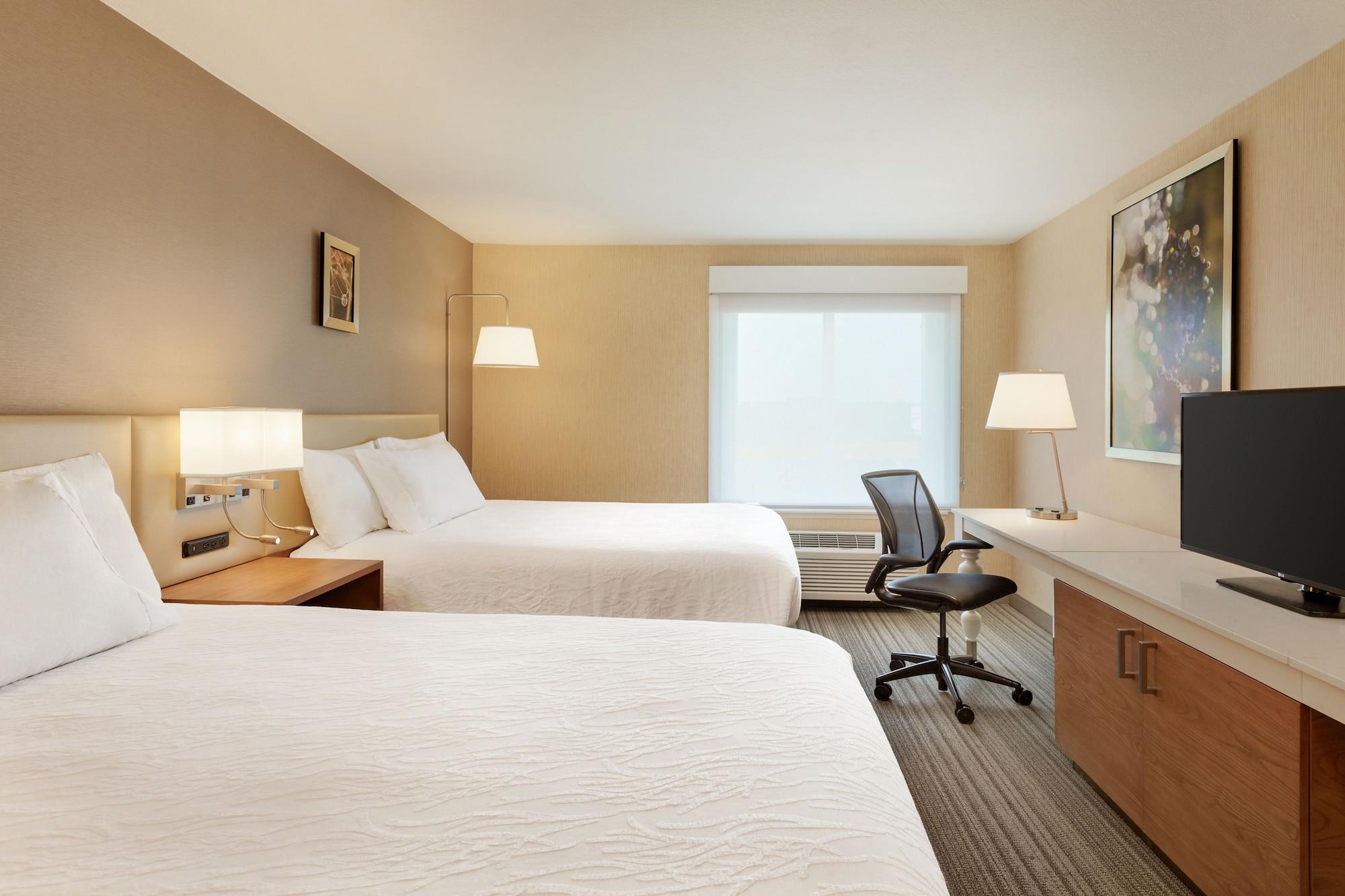Hilton Garden Inn Roseville Ngoại thất bức ảnh