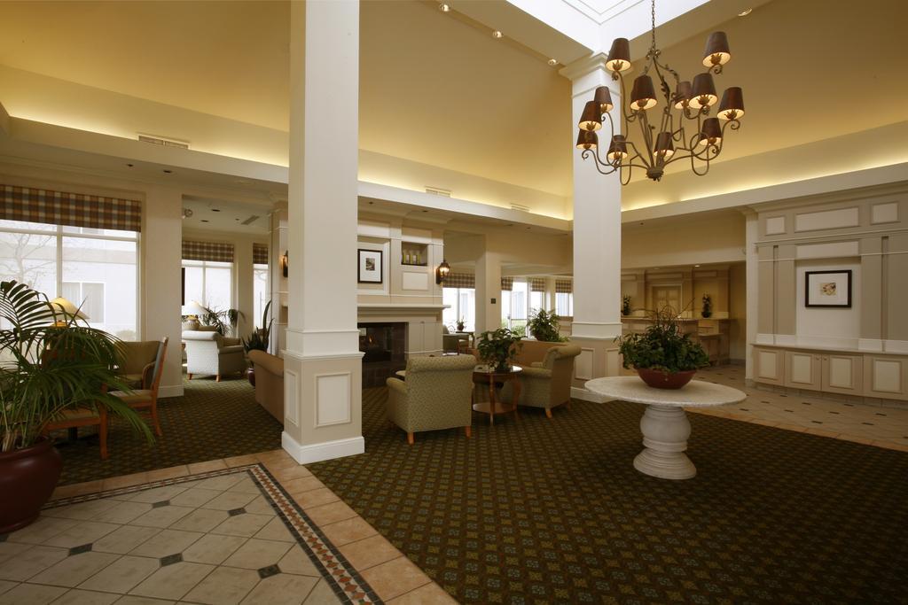 Hilton Garden Inn Roseville Ngoại thất bức ảnh