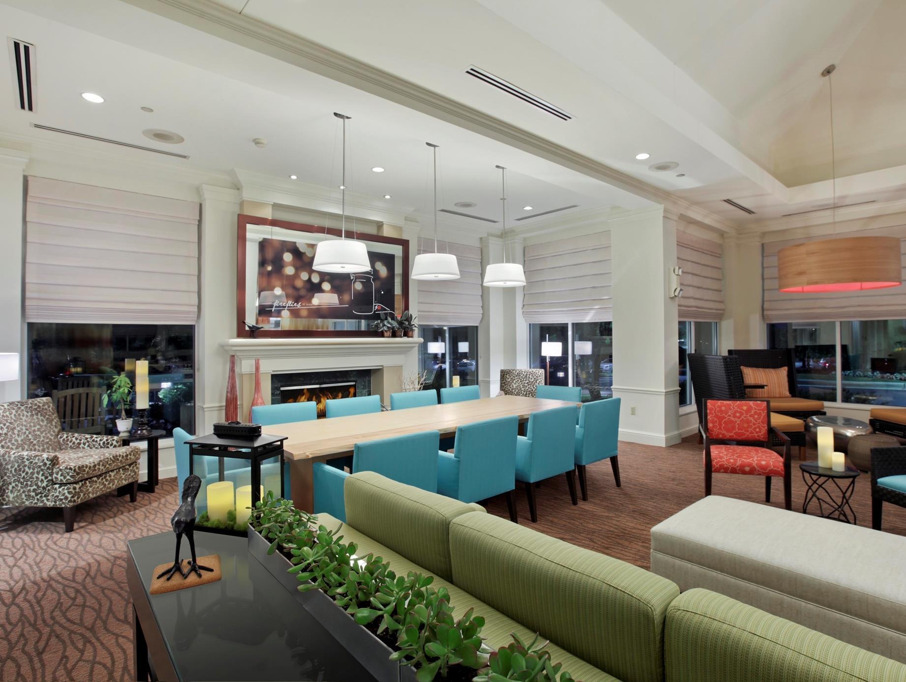 Hilton Garden Inn Roseville Ngoại thất bức ảnh