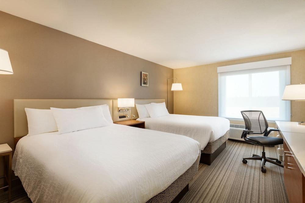 Hilton Garden Inn Roseville Ngoại thất bức ảnh