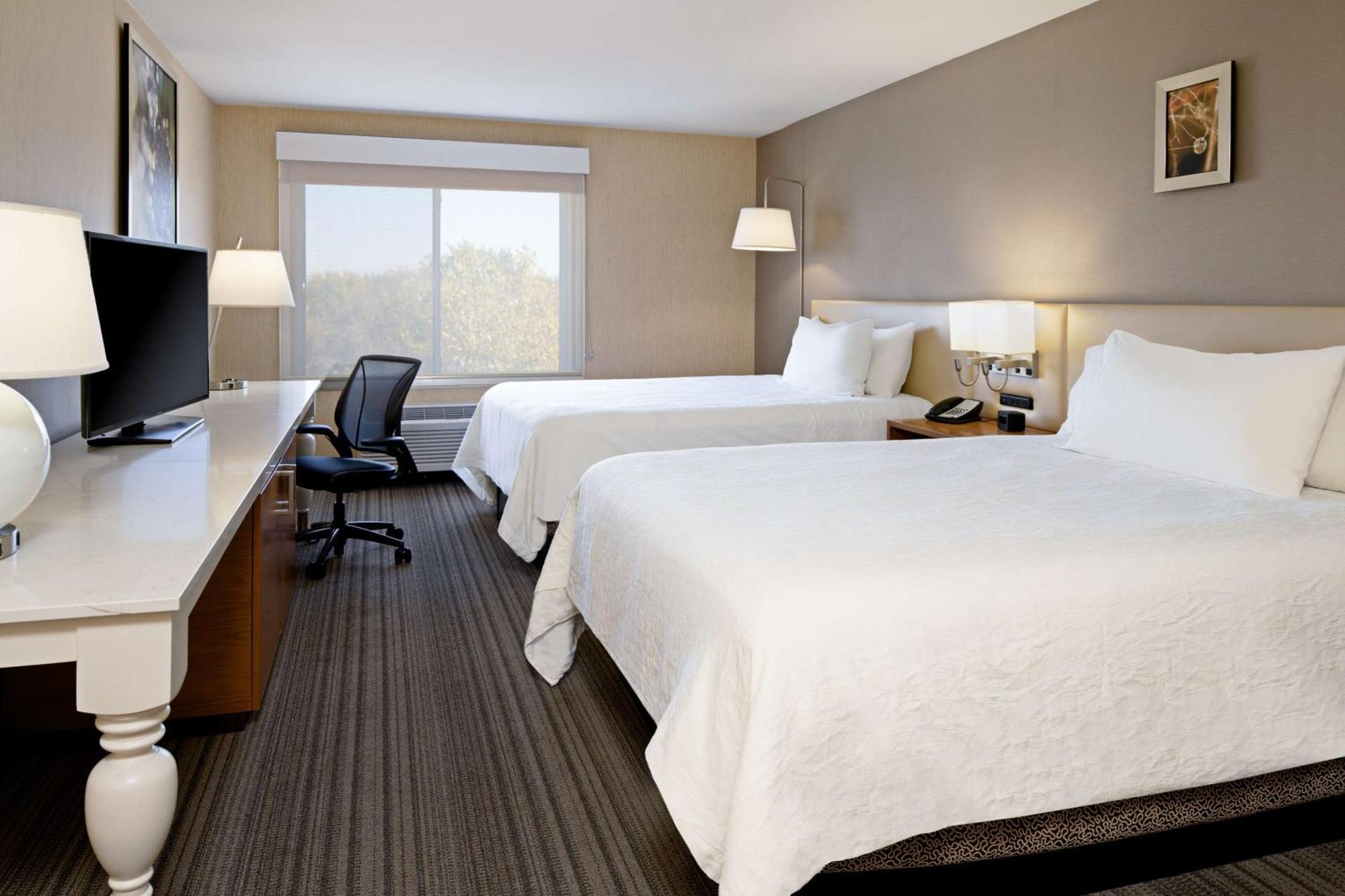 Hilton Garden Inn Roseville Ngoại thất bức ảnh
