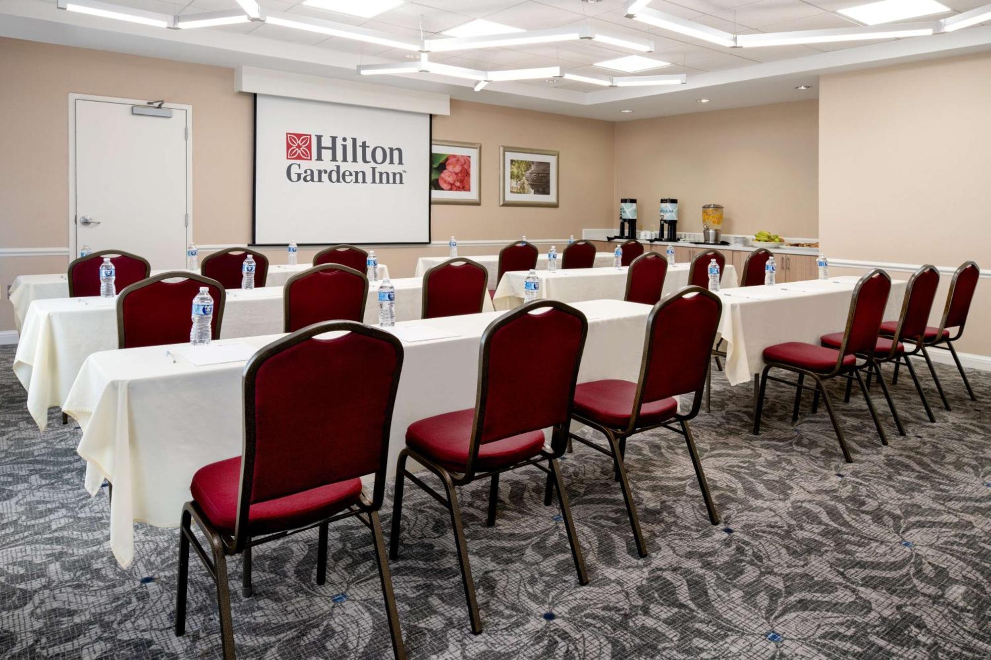 Hilton Garden Inn Roseville Ngoại thất bức ảnh