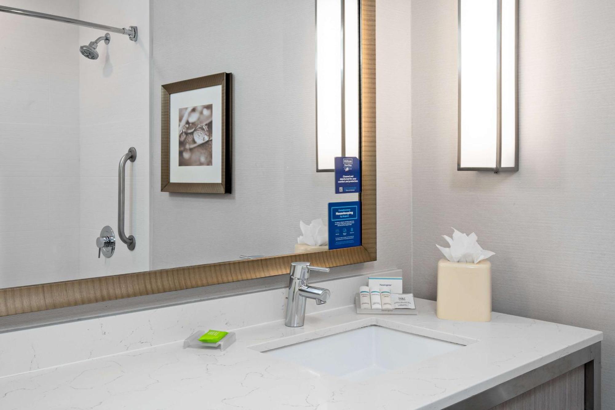 Hilton Garden Inn Roseville Ngoại thất bức ảnh