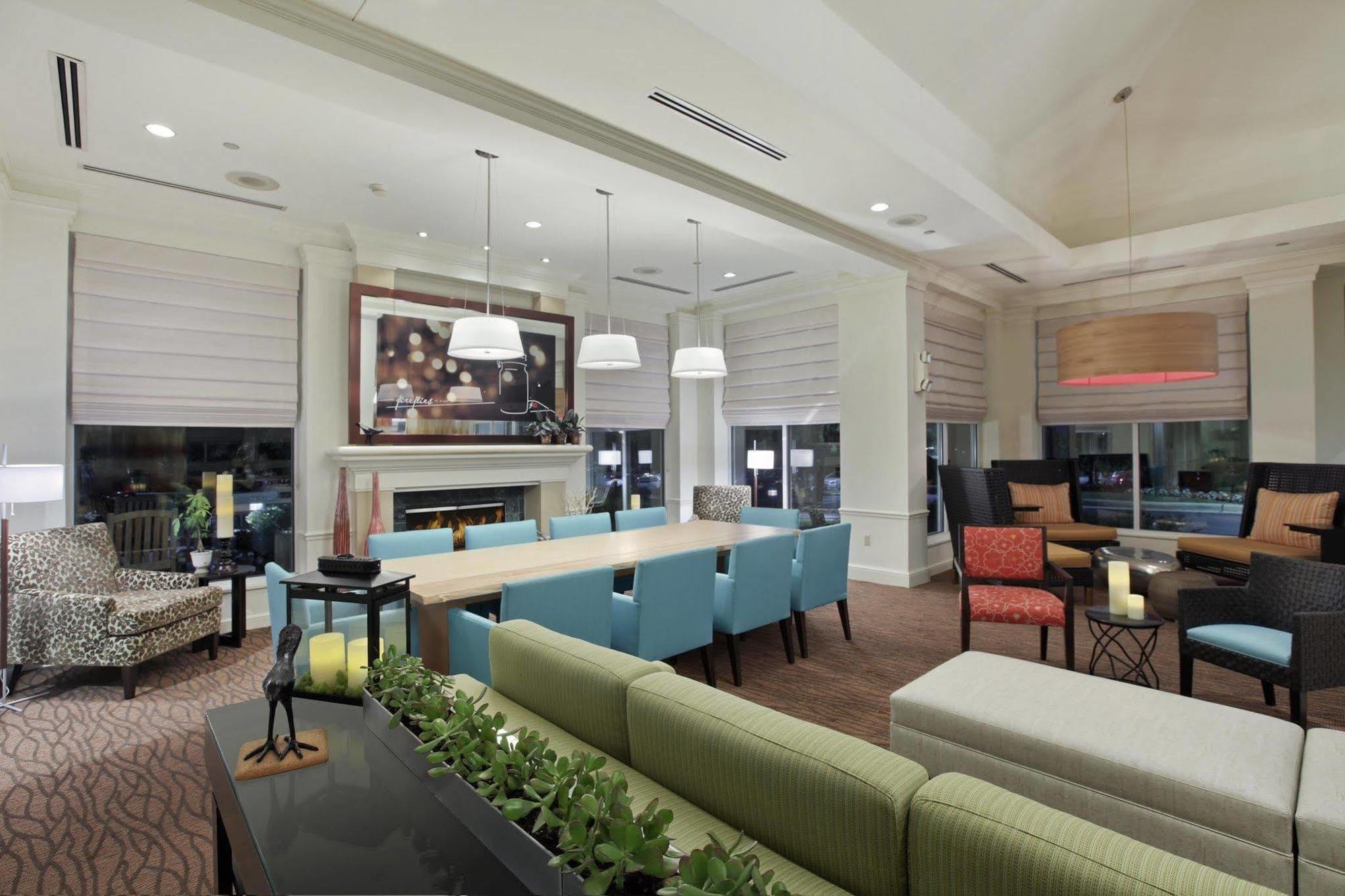 Hilton Garden Inn Roseville Ngoại thất bức ảnh